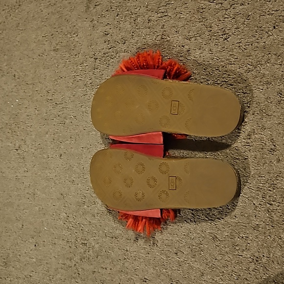 UGG cindi yarn fringe cork slide - Picture 5 of 5